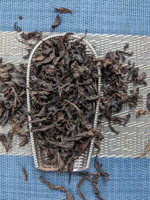 da hong pao (big red robe oolong tea)