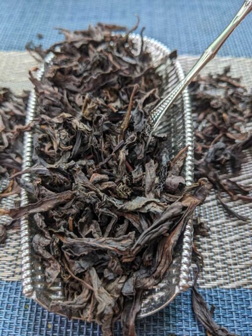 da hong pao (big red robe oolong tea)