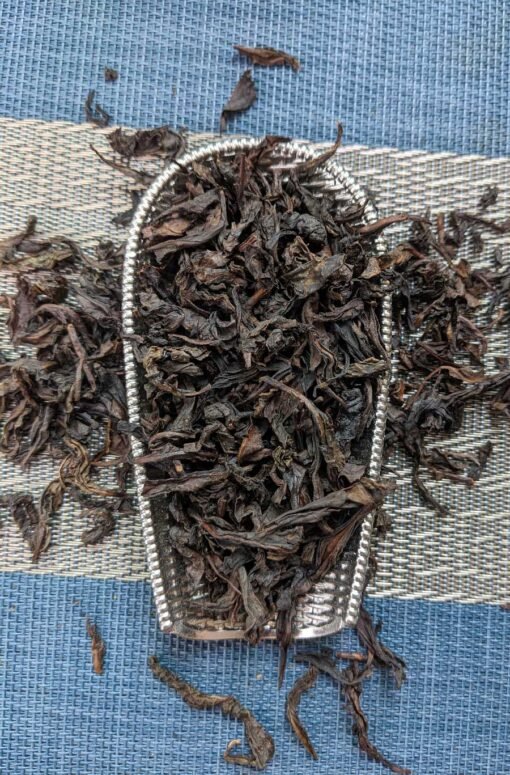 da hong pao (big red robe oolong tea)